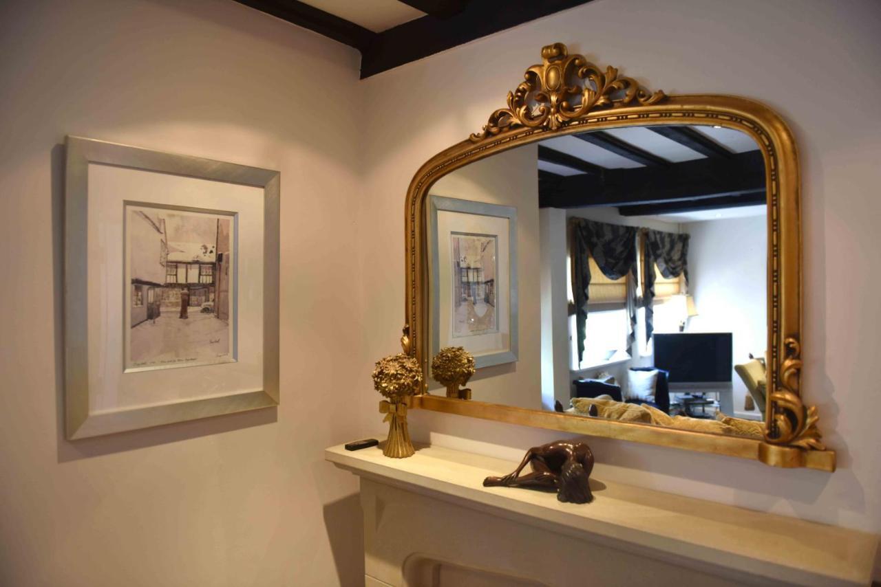 Luxury Eton House, 5 Minute Walk To Windsor Castleヴィラ エクステリア 写真